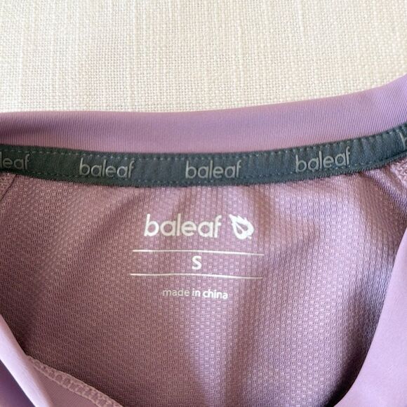 Baleaf Crewneck Thumbhole Athletic Activewear Long Sleeve Crop Top - Picture 11 of 11